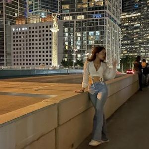 Meet your Posher, Ariadna